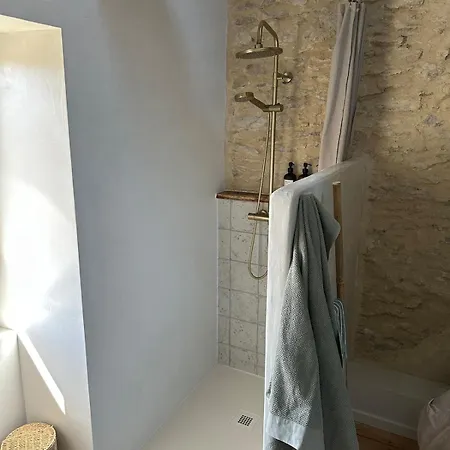 Le Clos Des Murmures Casa de Férias